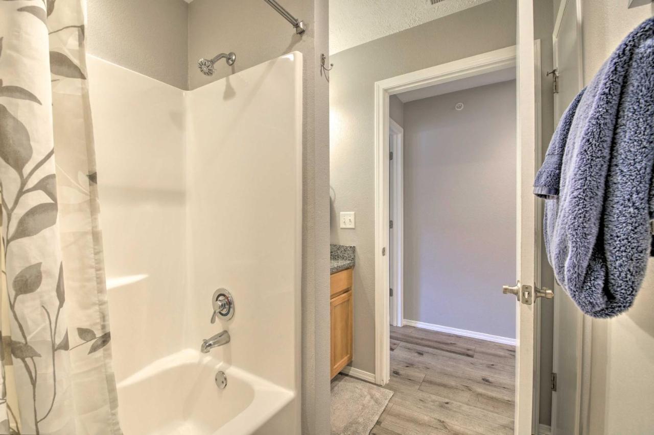Branson Apartment With Pool - 5 Mi To Marvel Cave! Eksteriør billede